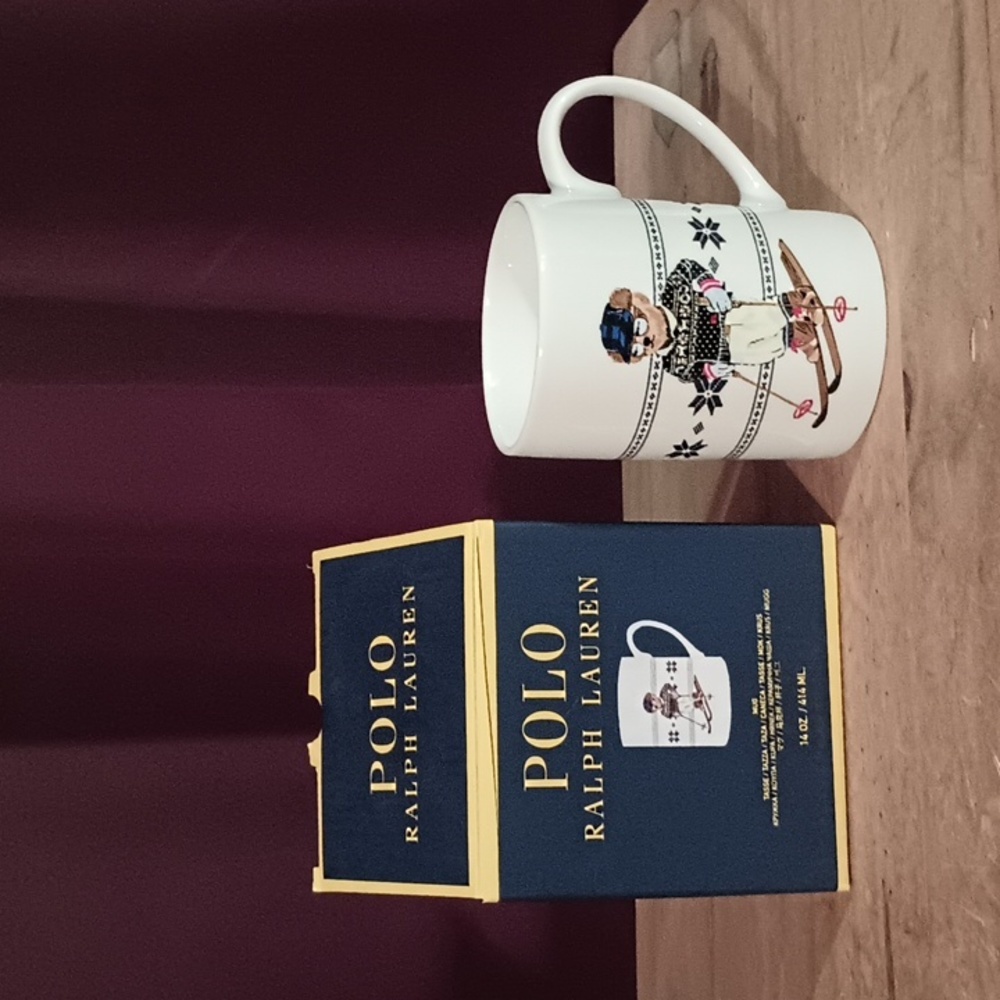 Polo Ralph Lauren coffee mug with skiing Bear